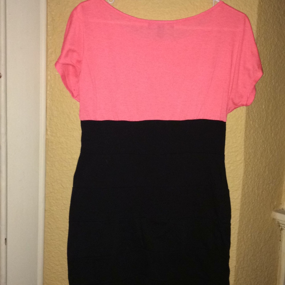 Last Chance......Living Doll Shirt/Dress - Picture 2 of 3